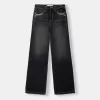 90-talsjeans med breda ben 90-talsjeans med breda ben