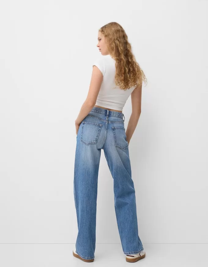 90-talsjeans med vida ben 90-talsjeans med vida ben