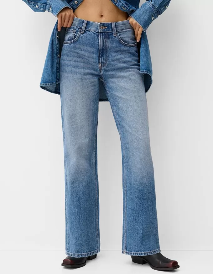90-talsjeans med vida ben 90-talsjeans med vida ben