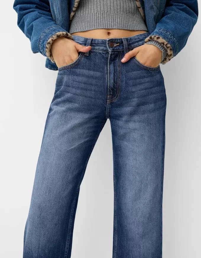 90-talsjeans med vida ben 90-talsjeans med vida ben