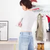 90-talsjeans med vida ben och uppvikbara fållar 90-talsjeans med vida ben och uppvikbara fållar