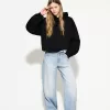90-talsjeans med vida ben och uppvikbara fållar 90-talsjeans med vida ben och uppvikbara fållar