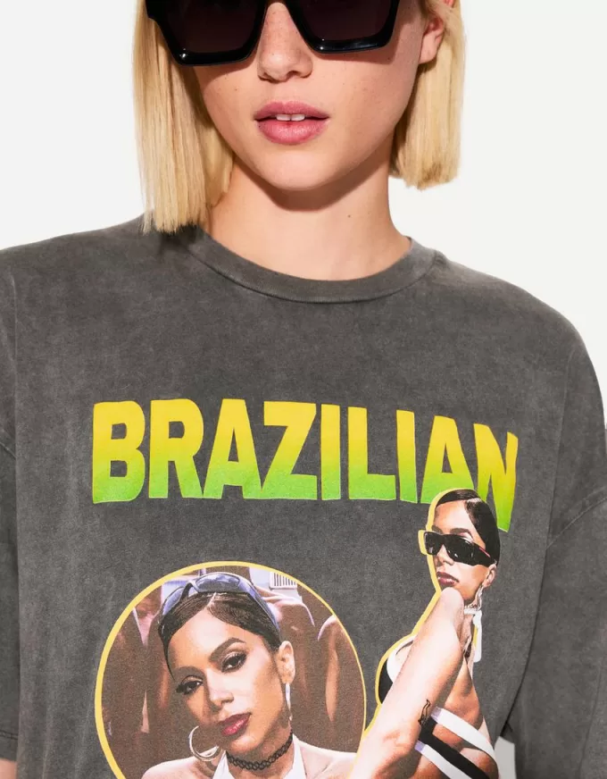Anitta Brazilian Energy kortärmad T-shirt Anitta Brazilian Energy kortärmad T-shirt