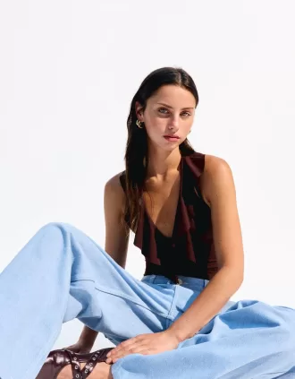 BERSHKA SERIEN draperad body med remmar