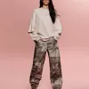 BERSHKA-SERIEN tryckt dubbelärmad T-shirt BERSHKA-SERIEN tryckt dubbelärmad T-shirt
