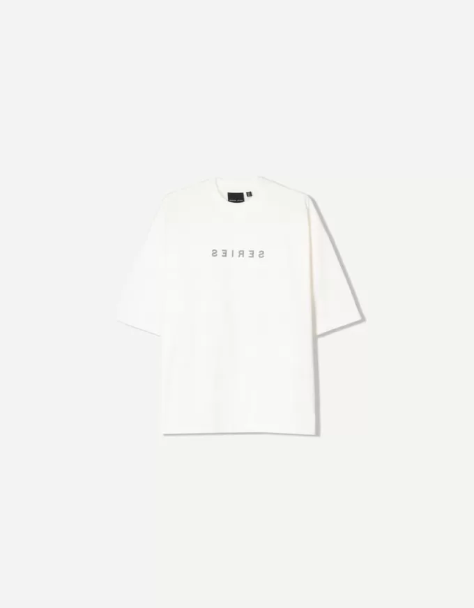 BERSHKA SERIES kortärmad T-shirt med tryck BERSHKA SERIES kortärmad T-shirt med tryck