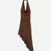BERSHKA SERIES midiklänning med asymmetrisk fåll BERSHKA SERIES midiklänning med asymmetrisk fåll