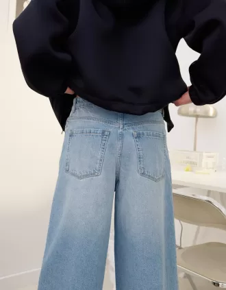 Baggy denim bermudashorts