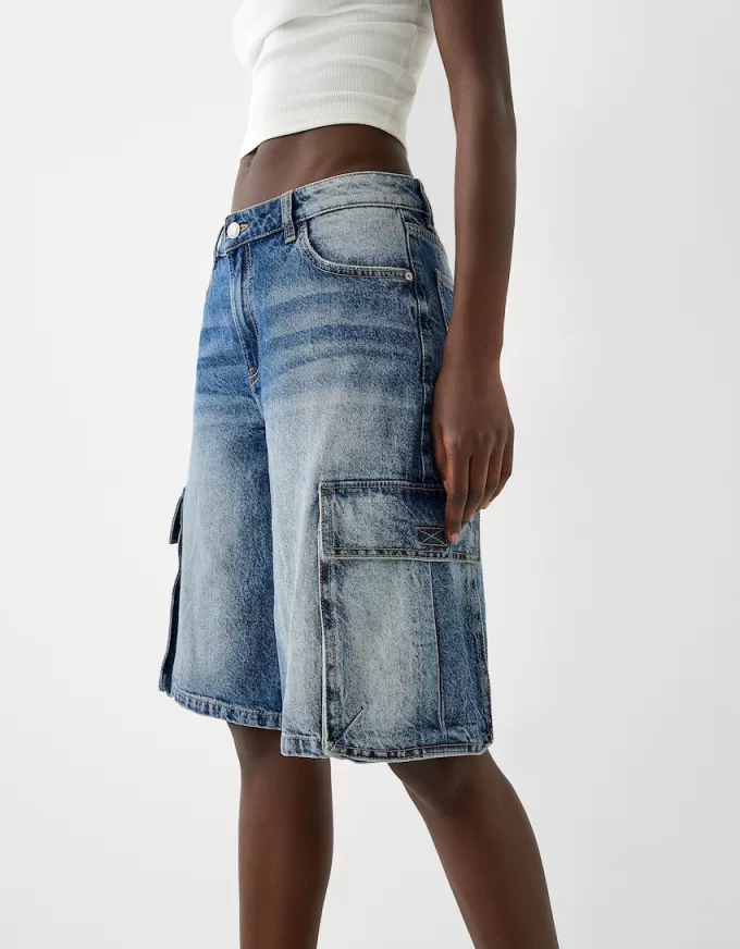 Baggy denim cargo bermudashorts Baggy denim cargo bermudashorts