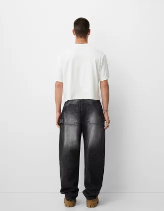 Baggy jeans med ballongpassform