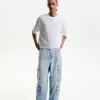 Baggy jeans med flera laster