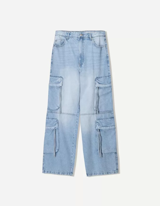 Baggy jeans med flera laster