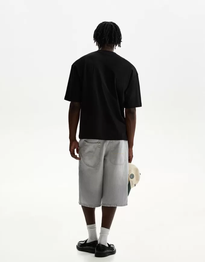 Bermudashorts för skejtare i jeans Bermudashorts för skejtare i jeans