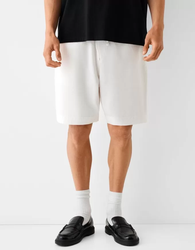 Bermudashorts med vida ben Bermudashorts med vida ben