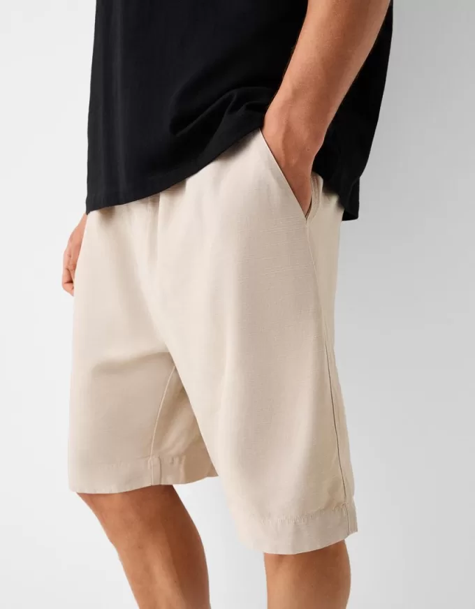 Bermudashorts med vida ben Bermudashorts med vida ben