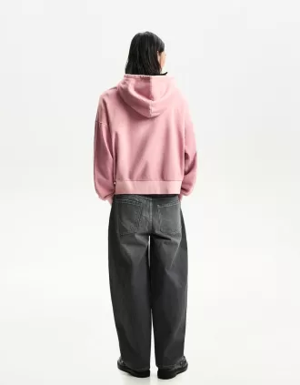 Beskuren hoodie med tryck