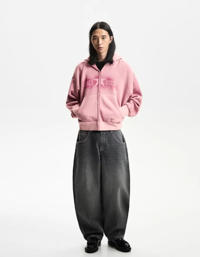 Beskuren hoodie med tryck Beskuren hoodie med tryck
