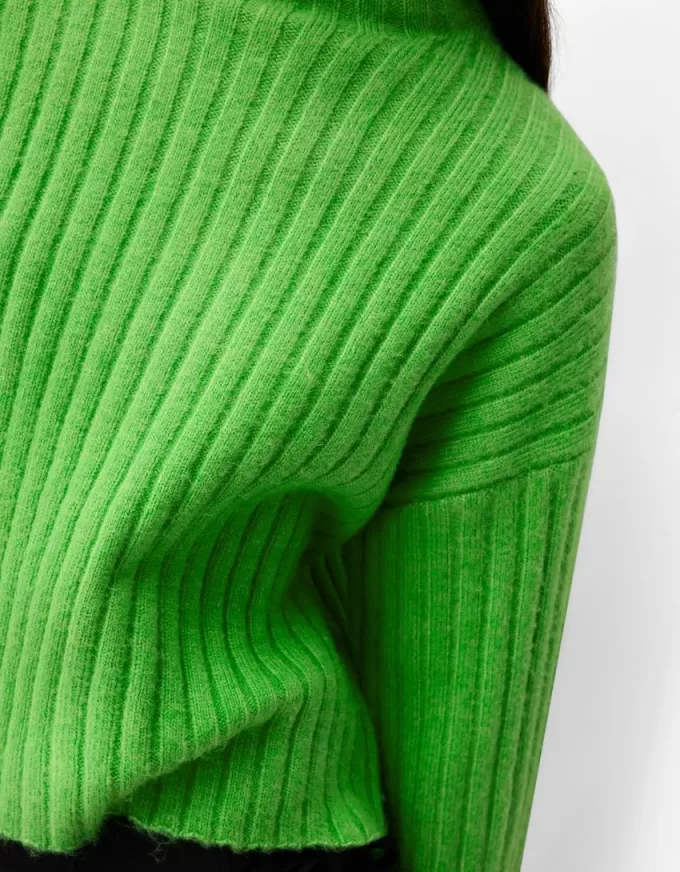 Beskuren ribbad oversize tröja med hög hals Beskuren ribbad oversize tröja med hög hals