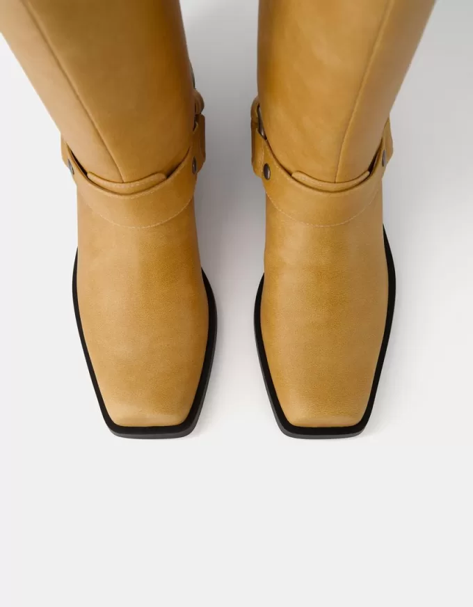 Bikerboots med fyrkantig tå Bikerboots med fyrkantig tå