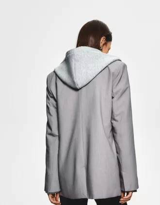Blazer med knäppning