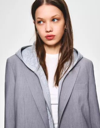 Blazer med knäppning