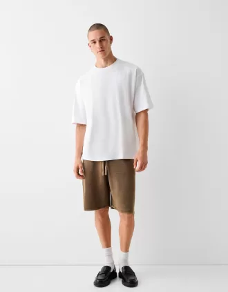 Bleka bermudashorts