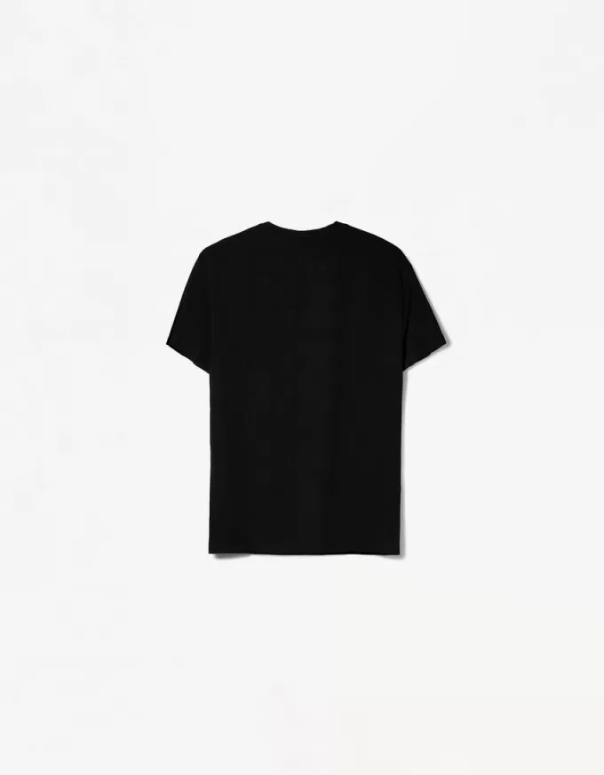Broderad kortärmad upprullbar T-shirt