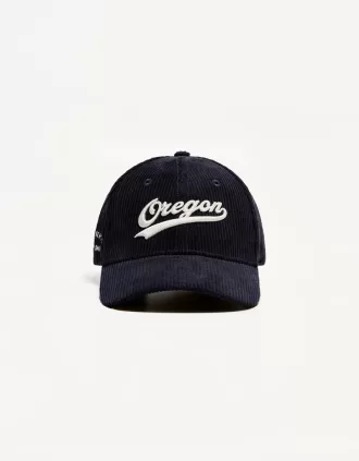 Broderad sportig manchesterkeps Broderad sportig manchesterkeps