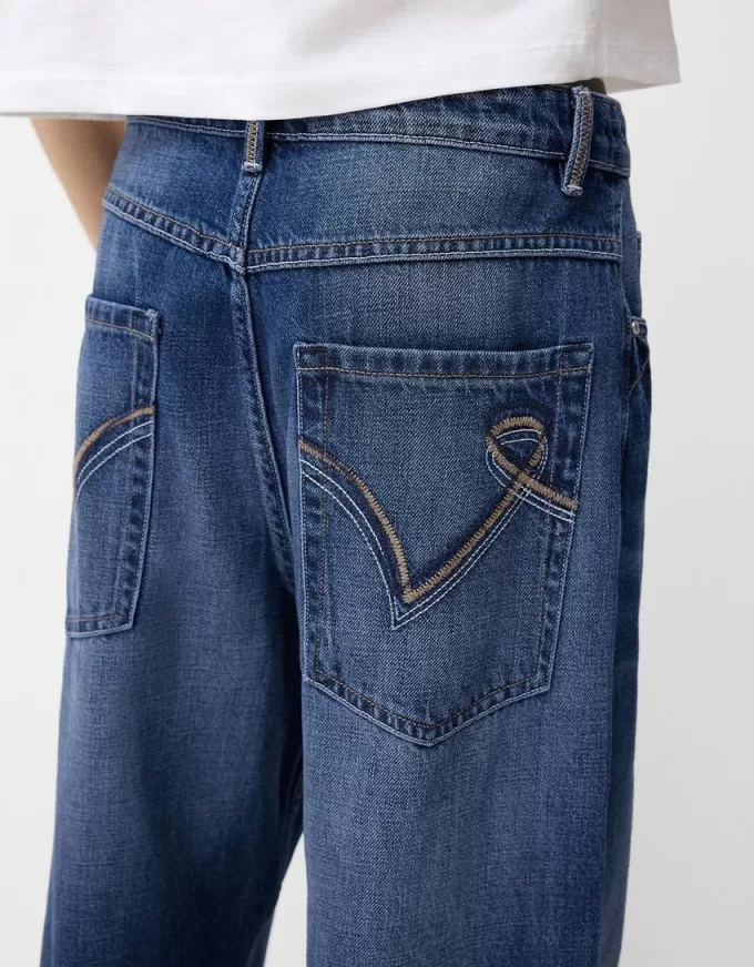 Broderade baggy jeans Broderade baggy jeans
