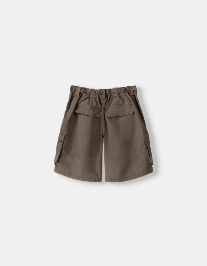 Cargofickor med remmar Bermudashorts Cargofickor med remmar Bermudashorts