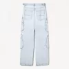 Cargojeans med flera fickor Cargojeans med flera fickor