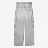 Cargojeans med flera fickor Cargojeans med flera fickor