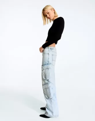 Cargojeans med flera fickor