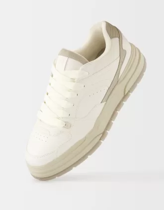 Chunky sneakers
