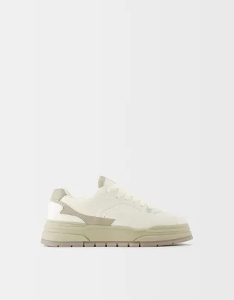 Chunky sneakers