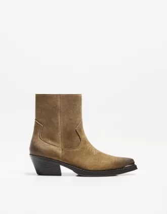 Cowboy stövlar med metalltå