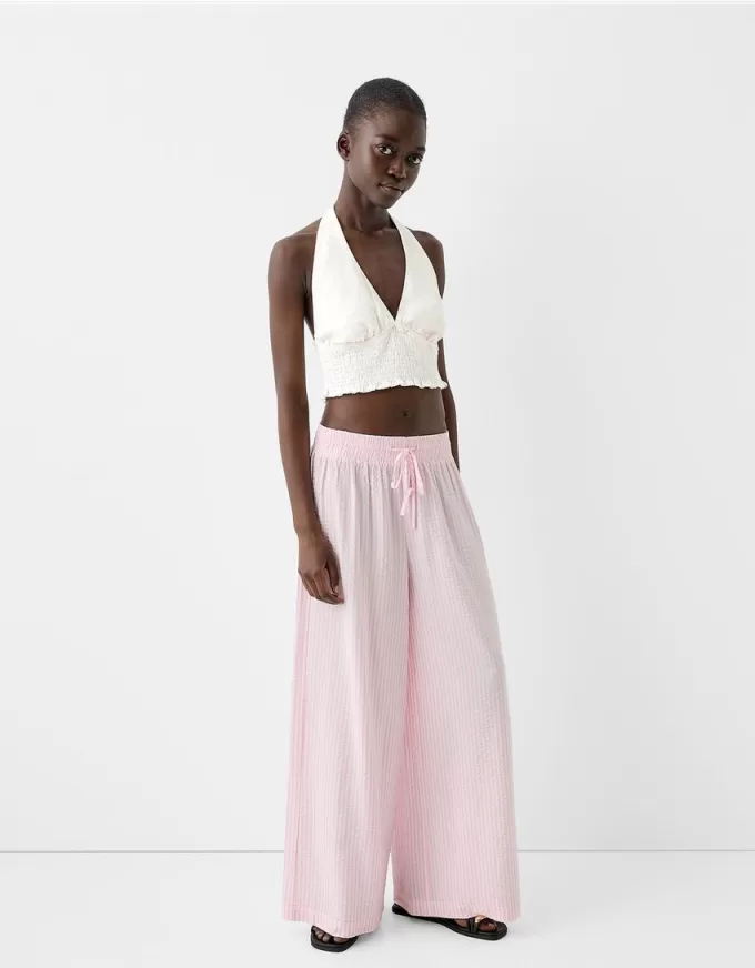 Crop top med halterneck i linneblandning Crop top med halterneck i linneblandning