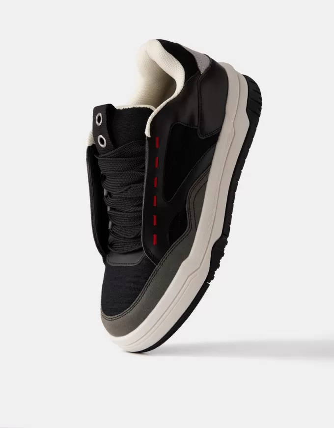 Dekonstruerade skatersneakers Dekonstruerade skatersneakers