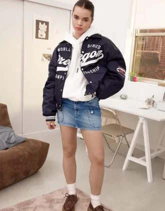 Denim cargo kjol med remmar