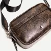 Distressed crossbody-väska Distressed crossbody-väska