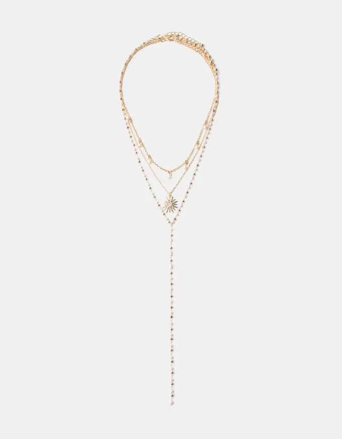 Förpackning med 3 hängande halsband Förpackning med 3 hängande halsband