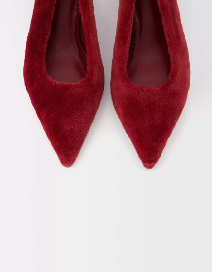 Fuskpäls-klack-klackskor med slingback Fuskpäls-klack-klackskor med slingback