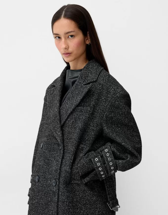 Generation Bershka kappa med öljetter Generation Bershka kappa med öljetter