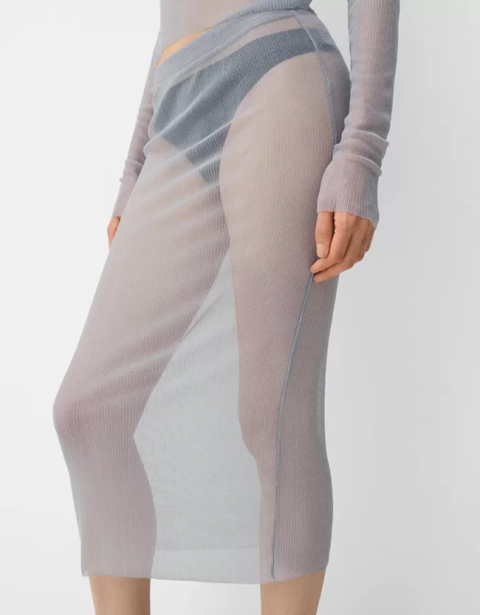 Glittrande midikjol i mesh Glittrande midikjol i mesh