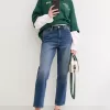 Höga mom-jeans med avslappnad passform