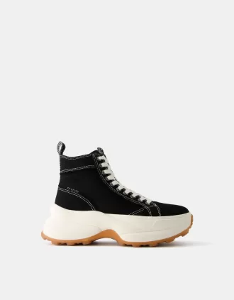 Höga sneakers med tjock sula