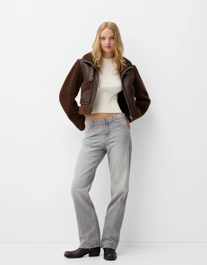 Jeans med rak passform Jeans med rak passform