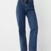 Jeans med rak passform vid ben Jeans med rak passform vid ben