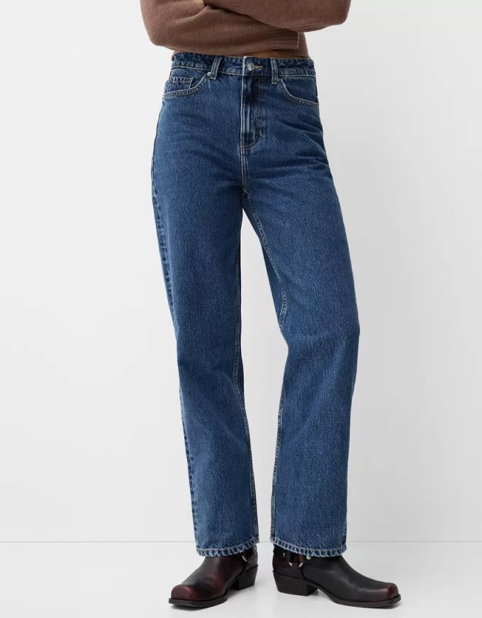 Jeans med rak passform vid ben Jeans med rak passform vid ben