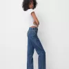 Jeans med rak passform vid ben Jeans med rak passform vid ben